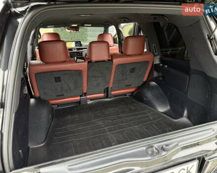 Черный Лексус ЛХ, объемом двигателя 4.46 л и пробегом 208 тыс. км за 70000 $, фото 64 на Automoto.ua