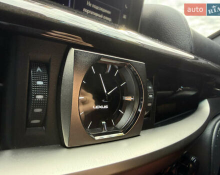 Чорний Лексус ЛХ, об'ємом двигуна 4.46 л та пробігом 147 тис. км за 69900 $, фото 68 на Automoto.ua