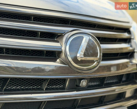Чорний Лексус ЛХ, об'ємом двигуна 4.46 л та пробігом 74 тис. км за 84300 $, фото 10 на Automoto.ua