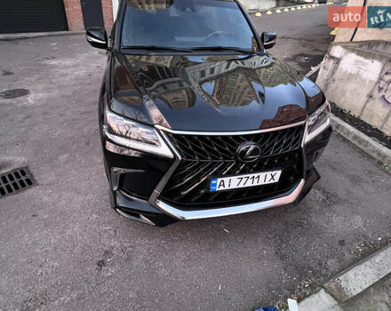 Черный Лексус ЛХ, объемом двигателя 5.66 л и пробегом 127 тыс. км за 76000 $, фото 13 на Automoto.ua