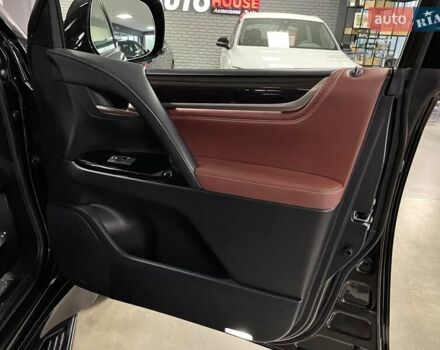 Чорний Лексус ЛХ, об'ємом двигуна 4.46 л та пробігом 85 тис. км за 82700 $, фото 40 на Automoto.ua