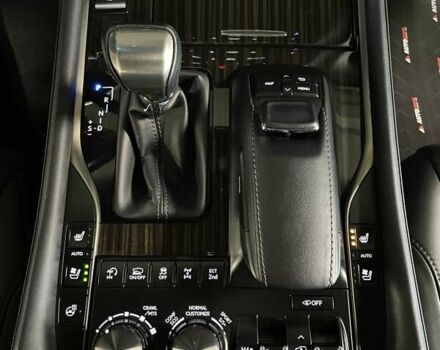 Чорний Лексус ЛХ, об'ємом двигуна 4.46 л та пробігом 156 тис. км за 73700 $, фото 68 на Automoto.ua