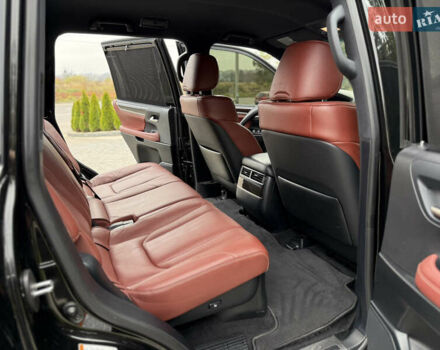 Черный Лексус ЛХ, объемом двигателя 4.46 л и пробегом 208 тыс. км за 70000 $, фото 70 на Automoto.ua