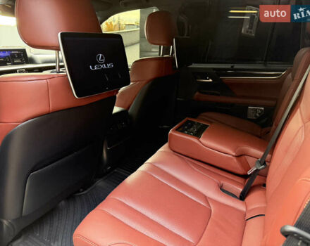 Чорний Лексус ЛХ, об'ємом двигуна 4.46 л та пробігом 147 тис. км за 69900 $, фото 63 на Automoto.ua