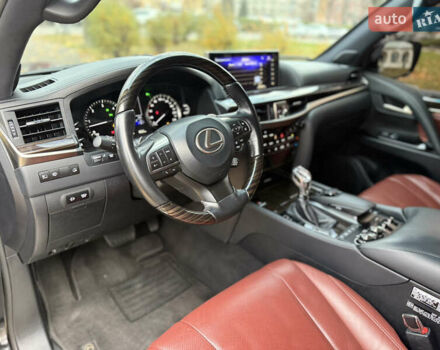 Черный Лексус ЛХ, объемом двигателя 4.46 л и пробегом 112 тыс. км за 82600 $, фото 29 на Automoto.ua