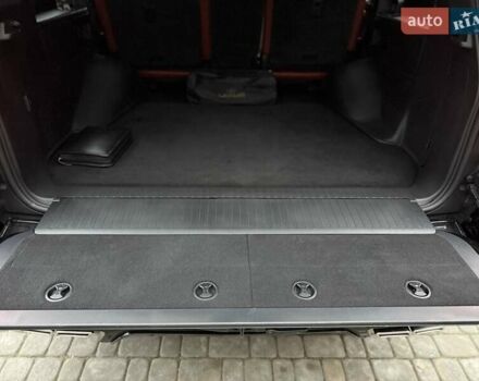 Черный Лексус ЛХ, объемом двигателя 4.46 л и пробегом 120 тыс. км за 69999 $, фото 98 на Automoto.ua