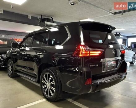 Чорний Лексус ЛХ, об'ємом двигуна 4.46 л та пробігом 156 тис. км за 73700 $, фото 10 на Automoto.ua