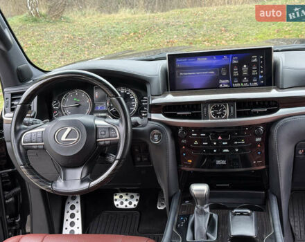 Черный Лексус ЛХ, объемом двигателя 5.66 л и пробегом 55 тыс. км за 81900 $, фото 68 на Automoto.ua