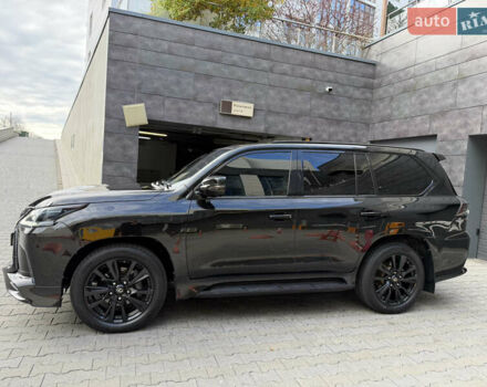 Чорний Лексус ЛХ, об'ємом двигуна 4.46 л та пробігом 147 тис. км за 69900 $, фото 14 на Automoto.ua