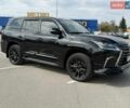 Черный Лексус ЛХ, объемом двигателя 4.46 л и пробегом 156 тыс. км за 73000 $, фото 1 на Automoto.ua
