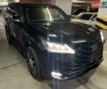 Черный Лексус ЛХ, объемом двигателя 5.66 л и пробегом 180 тыс. км за 72000 $, фото 1 на Automoto.ua