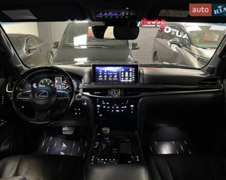 Чорний Лексус ЛХ, об'ємом двигуна 4.46 л та пробігом 156 тис. км за 73700 $, фото 46 на Automoto.ua