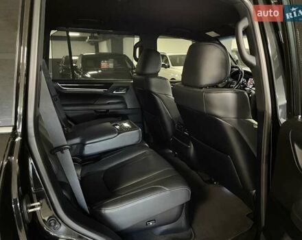 Чорний Лексус ЛХ, об'ємом двигуна 4.46 л та пробігом 156 тис. км за 73700 $, фото 37 на Automoto.ua