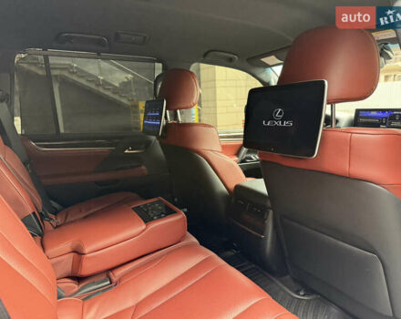 Чорний Лексус ЛХ, об'ємом двигуна 4.46 л та пробігом 147 тис. км за 69900 $, фото 56 на Automoto.ua