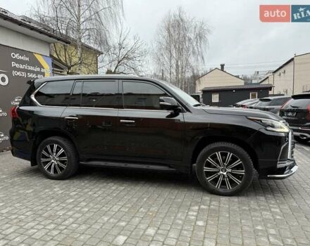 Черный Лексус ЛХ, объемом двигателя 4.46 л и пробегом 120 тыс. км за 69999 $, фото 12 на Automoto.ua