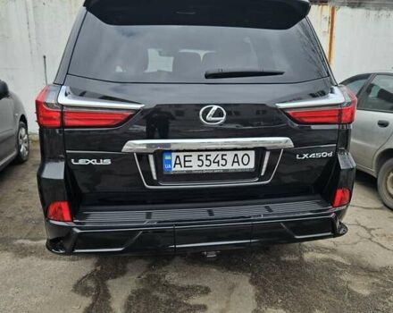 Черный Лексус ЛХ, объемом двигателя 4.46 л и пробегом 57 тыс. км за 82000 $, фото 1 на Automoto.ua