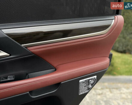 Черный Лексус ЛХ, объемом двигателя 4.46 л и пробегом 208 тыс. км за 70000 $, фото 67 на Automoto.ua