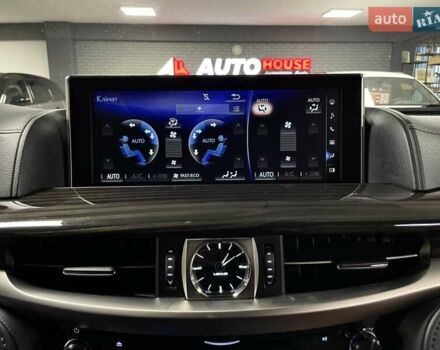 Чорний Лексус ЛХ, об'ємом двигуна 4.46 л та пробігом 85 тис. км за 82700 $, фото 59 на Automoto.ua