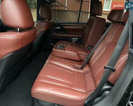 Черный Лексус ЛХ, объемом двигателя 4.46 л и пробегом 120 тыс. км за 69999 $, фото 2 на Automoto.ua