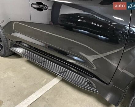 Чорний Лексус ЛХ, об'ємом двигуна 4.46 л та пробігом 85 тис. км за 82700 $, фото 74 на Automoto.ua