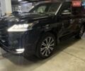 Черный Лексус ЛХ, объемом двигателя 5.66 л и пробегом 180 тыс. км за 72000 $, фото 4 на Automoto.ua