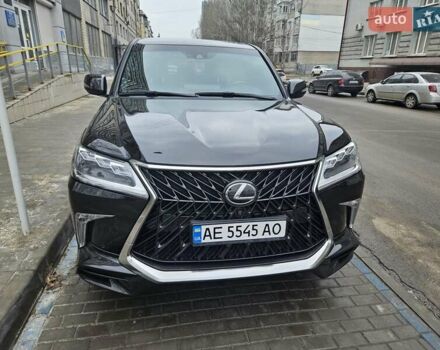 Черный Лексус ЛХ, объемом двигателя 4.46 л и пробегом 57 тыс. км за 82000 $, фото 3 на Automoto.ua