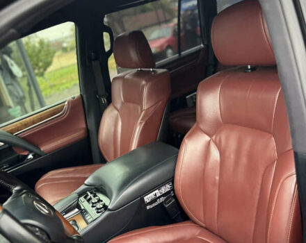 Лексус ЛХ 2019 у Києві на Automoto.ua Чорний Лексус ЛХ, об'ємом двигуна 4.46 л та пробігом 115 тис. км за 68500 $, фото 14 на Automoto.ua