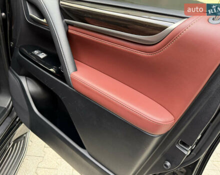 Чорний Лексус ЛХ, об'ємом двигуна 4.46 л та пробігом 147 тис. км за 69900 $, фото 53 на Automoto.ua