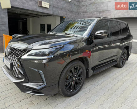 Чорний Лексус ЛХ, об'ємом двигуна 4.46 л та пробігом 147 тис. км за 69900 $, фото 17 на Automoto.ua