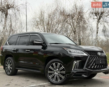 Черный Лексус ЛХ, объемом двигателя 5.66 л и пробегом 55 тыс. км за 81900 $, фото 13 на Automoto.ua