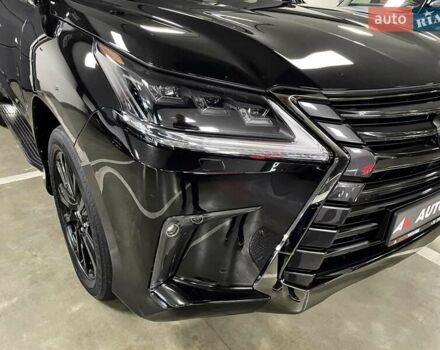 Чорний Лексус ЛХ, об'ємом двигуна 4.46 л та пробігом 85 тис. км за 82700 $, фото 70 на Automoto.ua