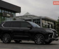 Черный Лексус ЛХ, объемом двигателя 5.66 л и пробегом 82 тыс. км за 85000 $, фото 3 на Automoto.ua