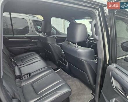 Черный Лексус ЛХ, объемом двигателя 4.46 л и пробегом 57 тыс. км за 82000 $, фото 9 на Automoto.ua