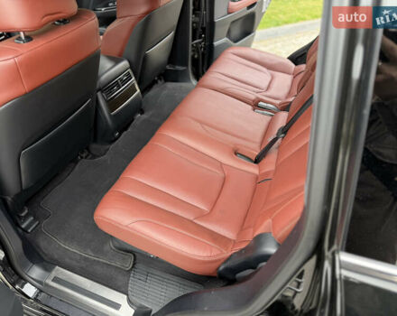 Черный Лексус ЛХ, объемом двигателя 4.46 л и пробегом 208 тыс. км за 70000 $, фото 58 на Automoto.ua