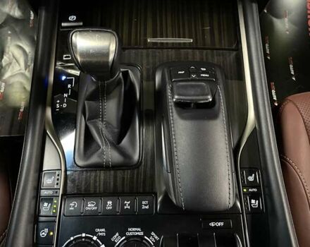 Чорний Лексус ЛХ, об'ємом двигуна 4.46 л та пробігом 85 тис. км за 82700 $, фото 67 на Automoto.ua