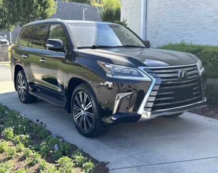 Лексус ЛХ 2019 у Кривому Розі на Automoto.ua Чорний Лексус ЛХ, об'ємом двигуна 5.7 л та пробігом 44 тис. км за 15600 $, фото 2 на Automoto.ua