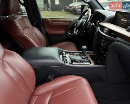 Черный Лексус ЛХ, объемом двигателя 4.46 л и пробегом 120 тыс. км за 69999 $, фото 110 на Automoto.ua