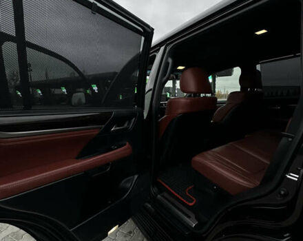 Черный Лексус ЛХ, объемом двигателя 4.46 л и пробегом 160 тыс. км за 71000 $, фото 35 на Automoto.ua