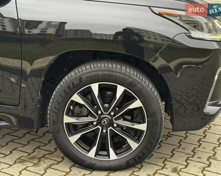 Чорний Лексус ЛХ, об'ємом двигуна 4.46 л та пробігом 153 тис. км за 78750 $, фото 17 на Automoto.ua