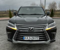 Черный Лексус ЛХ, объемом двигателя 4.46 л и пробегом 160 тыс. км за 71000 $, фото 14 на Automoto.ua