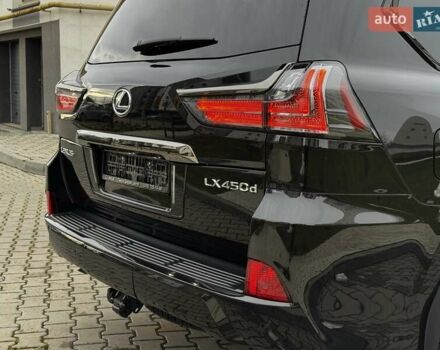 Чорний Лексус ЛХ, об'ємом двигуна 4.46 л та пробігом 153 тис. км за 78750 $, фото 25 на Automoto.ua