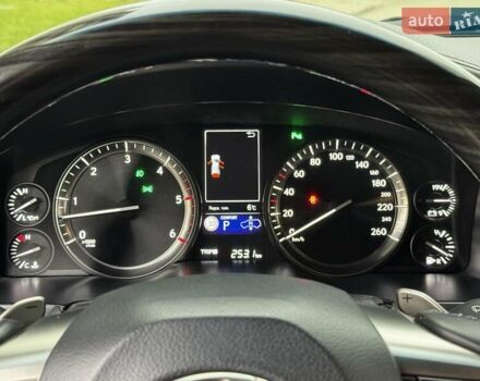 Чорний Лексус ЛХ, об'ємом двигуна 4.46 л та пробігом 153 тис. км за 78750 $, фото 32 на Automoto.ua