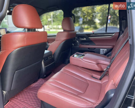 Черный Лексус ЛХ, объемом двигателя 4.46 л и пробегом 122 тыс. км за 89900 $, фото 24 на Automoto.ua