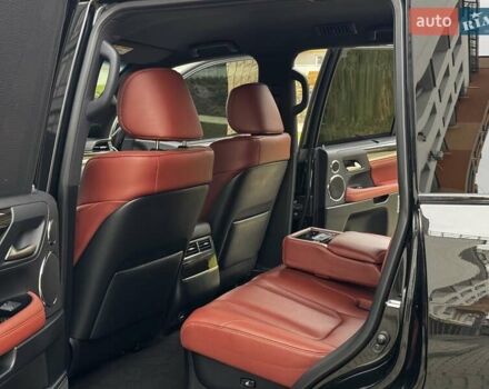 Чорний Лексус ЛХ, об'ємом двигуна 4.46 л та пробігом 153 тис. км за 78750 $, фото 41 на Automoto.ua