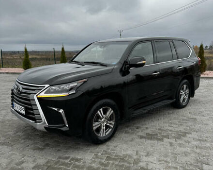 Черный Лексус ЛХ, объемом двигателя 4.46 л и пробегом 160 тыс. км за 71000 $, фото 17 на Automoto.ua