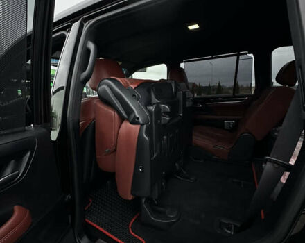 Черный Лексус ЛХ, объемом двигателя 4.46 л и пробегом 160 тыс. км за 71000 $, фото 34 на Automoto.ua