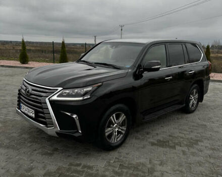 Черный Лексус ЛХ, объемом двигателя 4.46 л и пробегом 160 тыс. км за 71000 $, фото 1 на Automoto.ua
