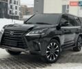 Чорний Лексус ЛХ, об'ємом двигуна 4.46 л та пробігом 153 тис. км за 78750 $, фото 1 на Automoto.ua