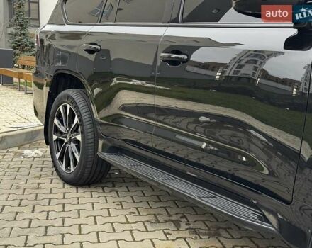 Чорний Лексус ЛХ, об'ємом двигуна 4.46 л та пробігом 153 тис. км за 78750 $, фото 21 на Automoto.ua