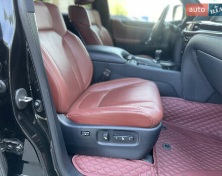 Черный Лексус ЛХ, объемом двигателя 4.46 л и пробегом 122 тыс. км за 89900 $, фото 31 на Automoto.ua